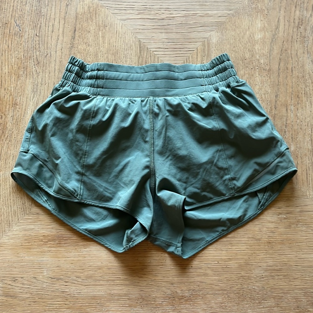 lululemon hotty hot shorts